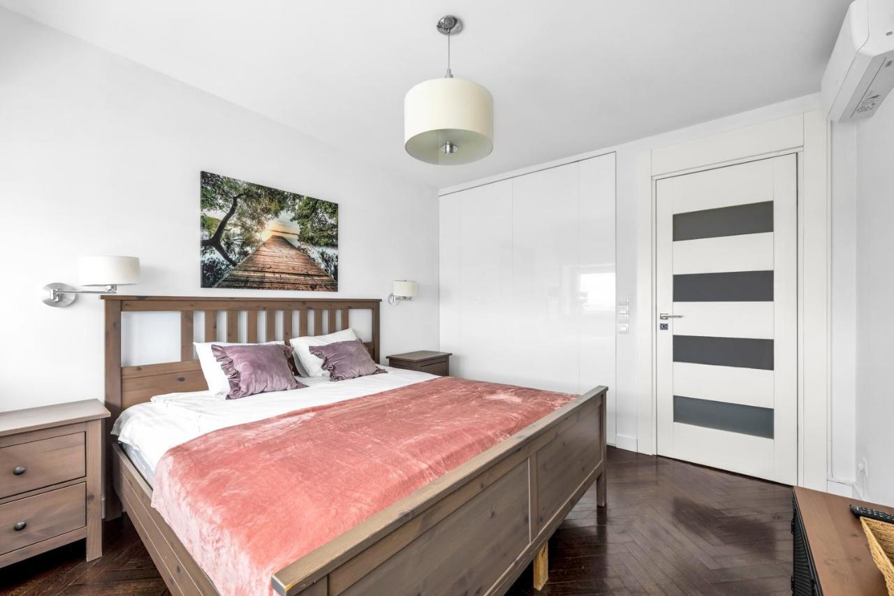 23Rd Floor 3Br Apt With Views Of Varsovie Extérieur photo